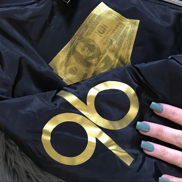 NWT ✨ TUPAC PUFFER BOMBER MENS SIZE MED GOLD FOIL - Picture 5 of 6